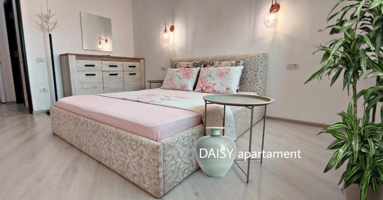 Daisy Apartament Năvodari Екстериор снимка