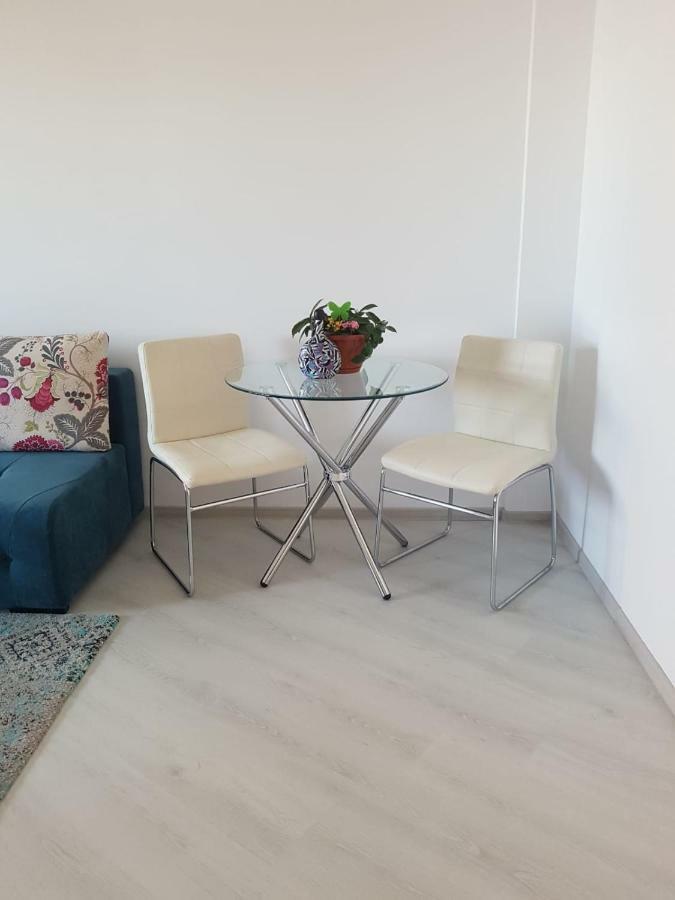 Daisy Apartament Năvodari Екстериор снимка