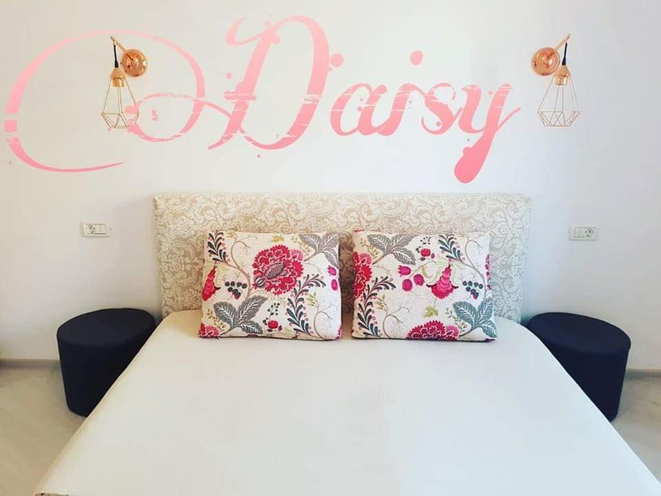 Daisy Apartament Năvodari Екстериор снимка